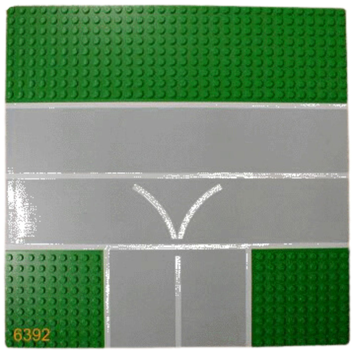 LEGO T-Junction with Runway Baseplate 32 x 32 608px1 (x1)